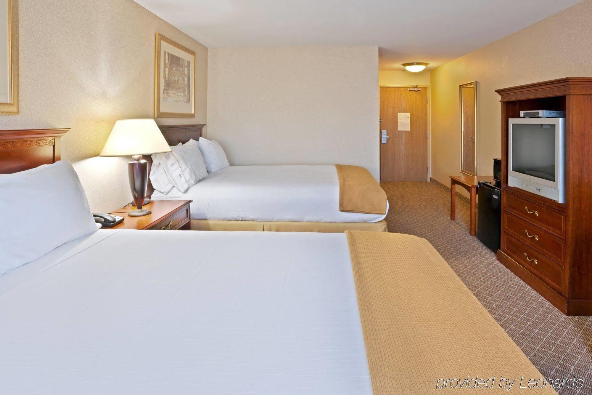 Holiday Inn Express & Suites Lacey - Olympia By Ihg Pokoj fotografie