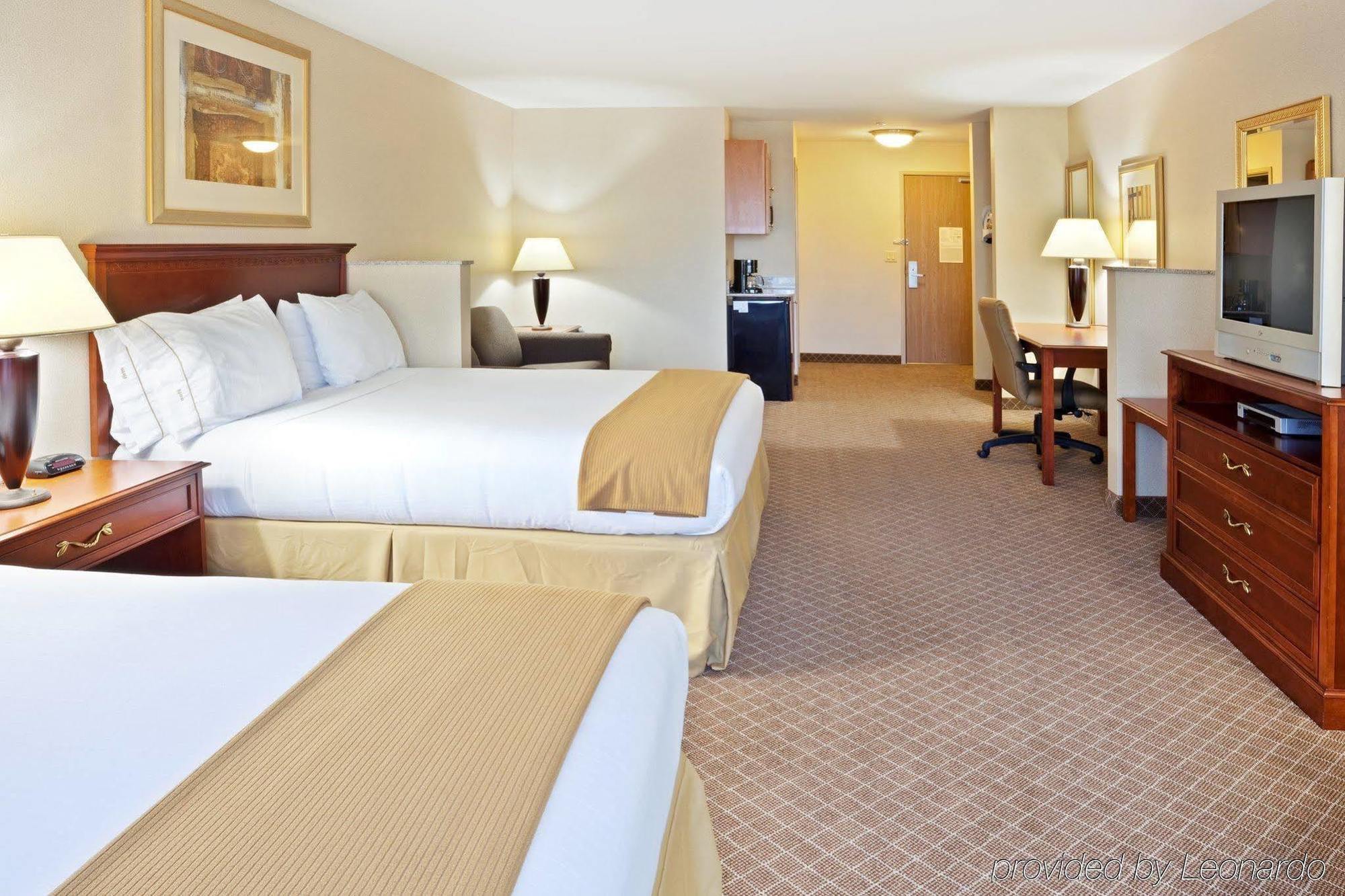 Holiday Inn Express & Suites Lacey - Olympia By Ihg Pokoj fotografie