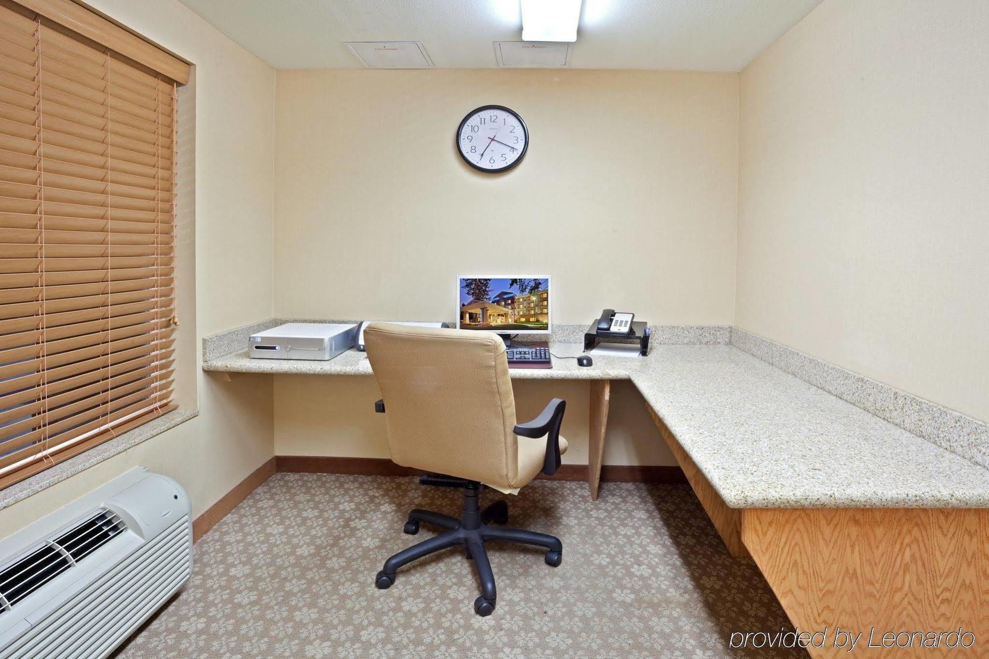 Holiday Inn Express & Suites Lacey - Olympia By Ihg Exteriér fotografie