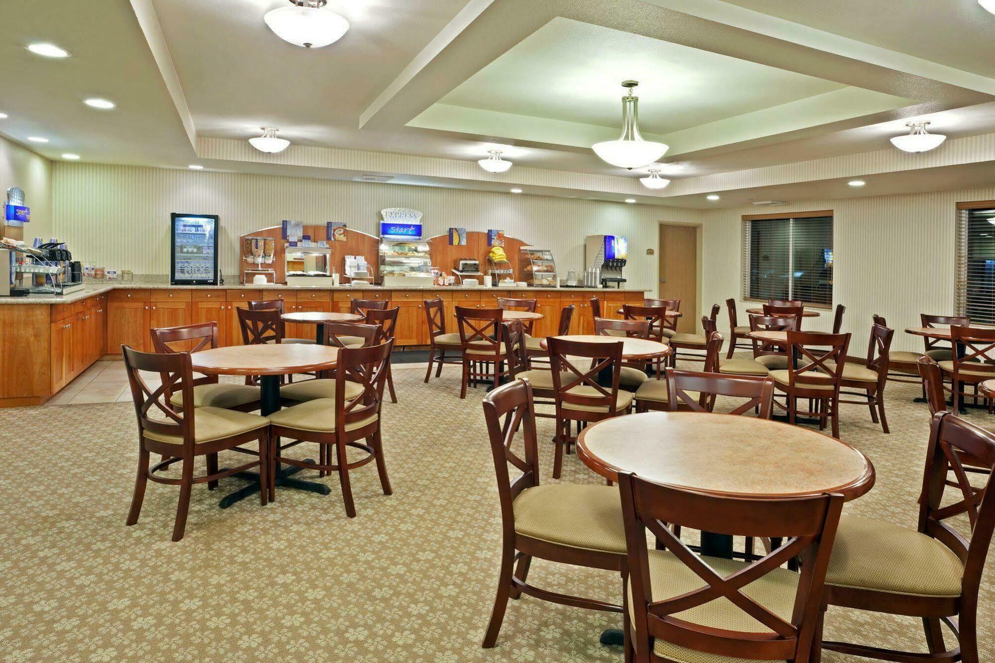 Holiday Inn Express & Suites Lacey - Olympia By Ihg Exteriér fotografie