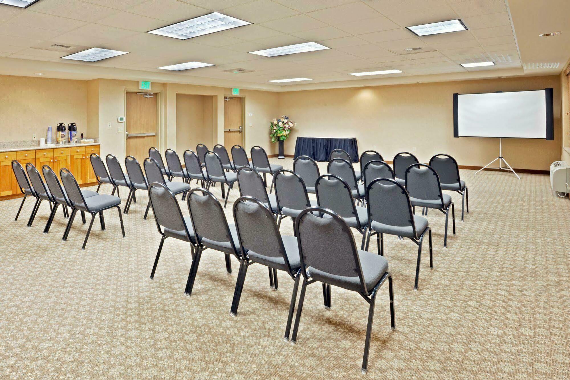 Holiday Inn Express & Suites Lacey - Olympia By Ihg Exteriér fotografie